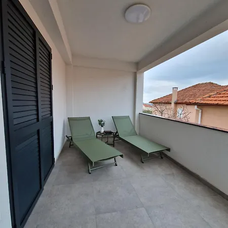 Modern And Spacious 2 Bedroom Pakoštane